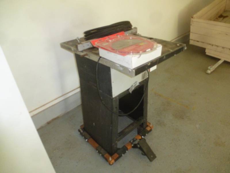 lot 6 image: Rockwell Table Saw