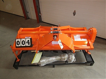 lot 4 image: Power King Heavy Duty Rotary Tiller