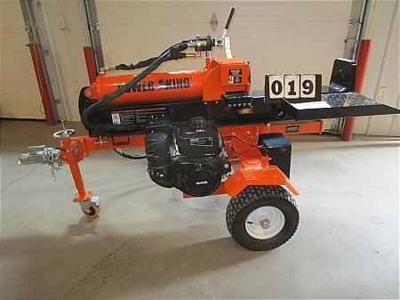 lot 19 image: Power King 60 Ton Log Splitter