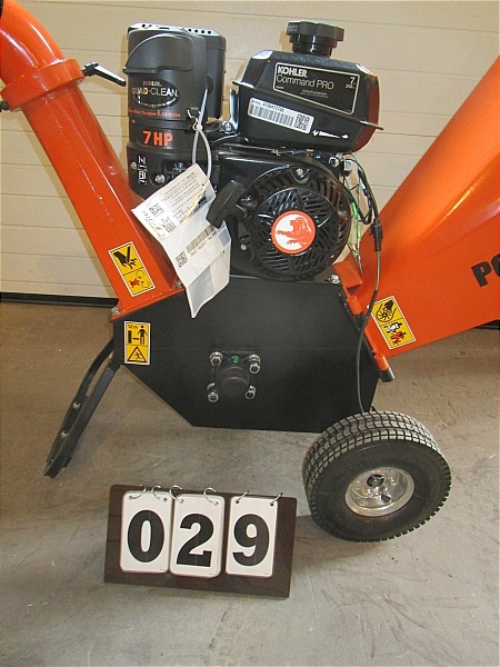 lot 29 image: Power King Chipper Shredder