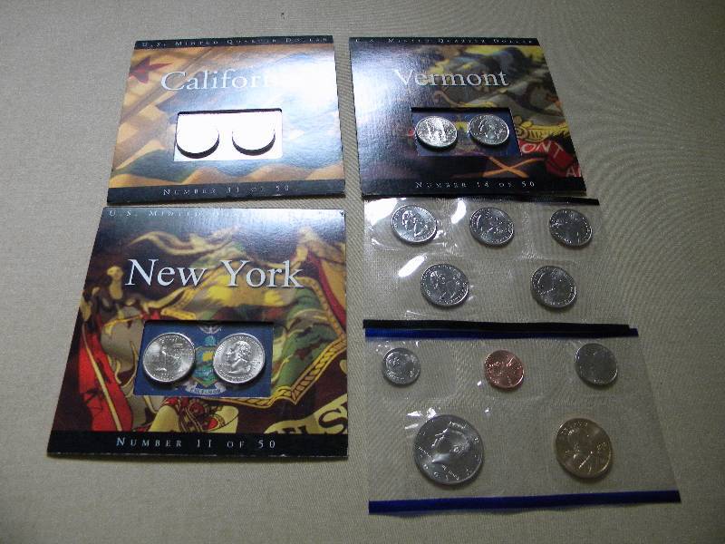 lot 19 image: 2003 Uncirculated Coin Set & 3 State Quarter Sets