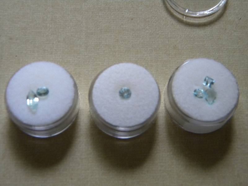 lot 29 image: 6 Aquamarine Gemstones