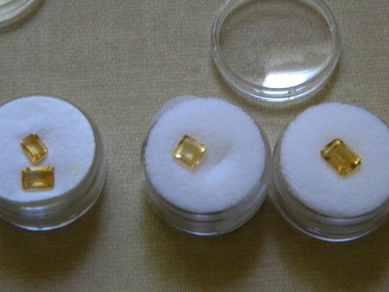 lot 37 image: 4 Yellow Gemstones