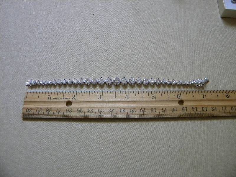 lot 60 image: Sterling Silver Bracelet