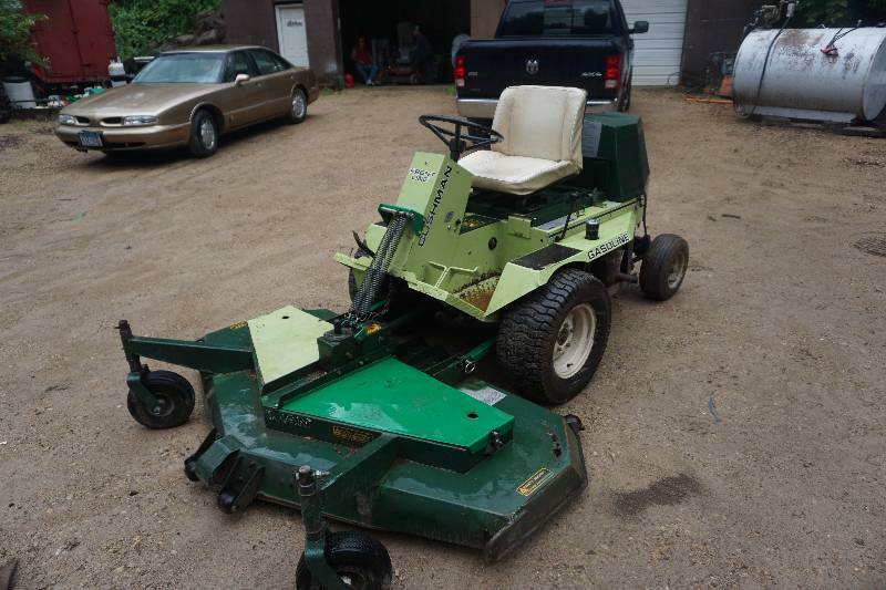 Cushman Frontline Model 898809-9010 Commercial Lawn Mower