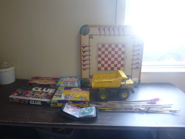 lot 39 image: Miscellaneous Games and Toys