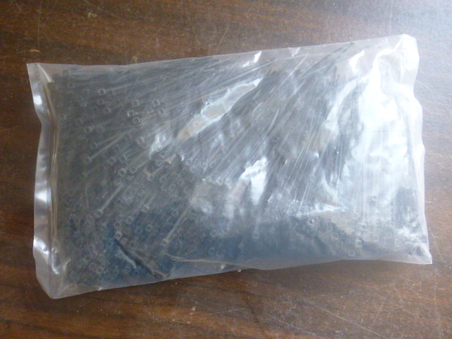 lot 54 image: Bag of Zip Ties
