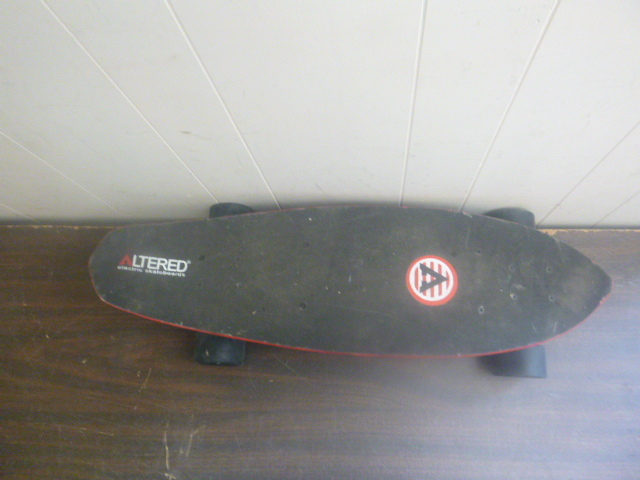 lot 56 image: Electronic Altered Skateboard