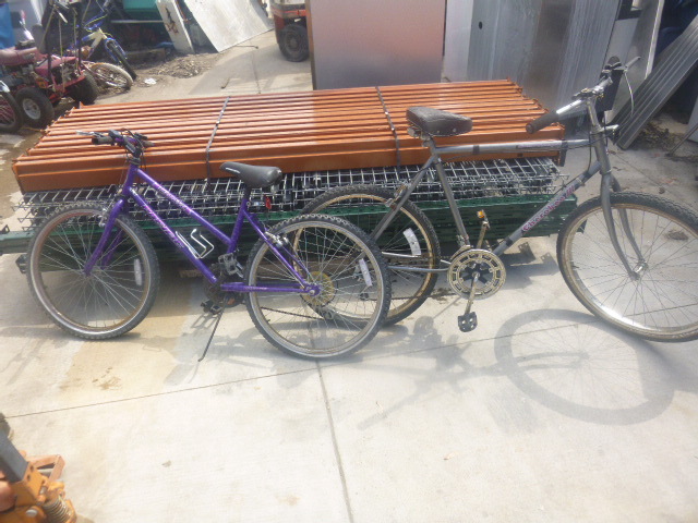 lot 78 image: 2 Bicycles