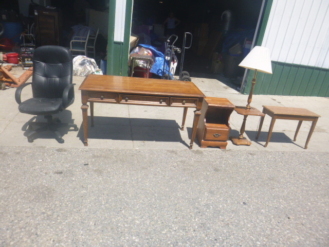 lot 92 image: Miscellaneous Items