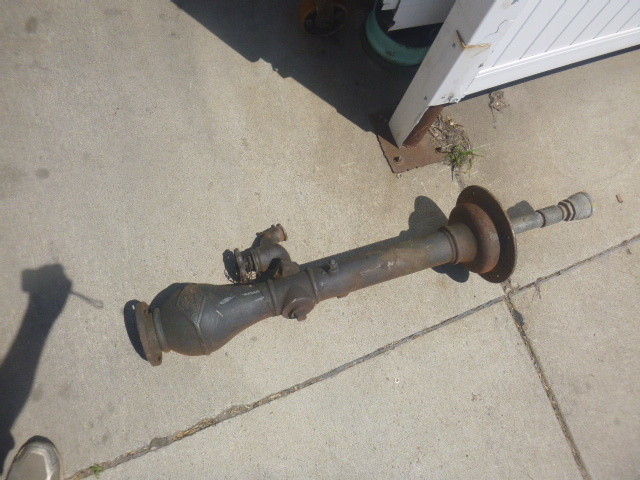 lot 114 image: Antique McDonald Well Pump