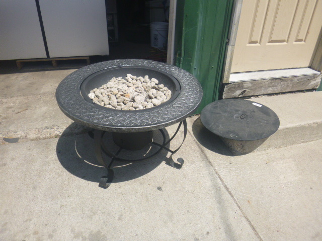 lot 118 image: Propane Fire RingPit