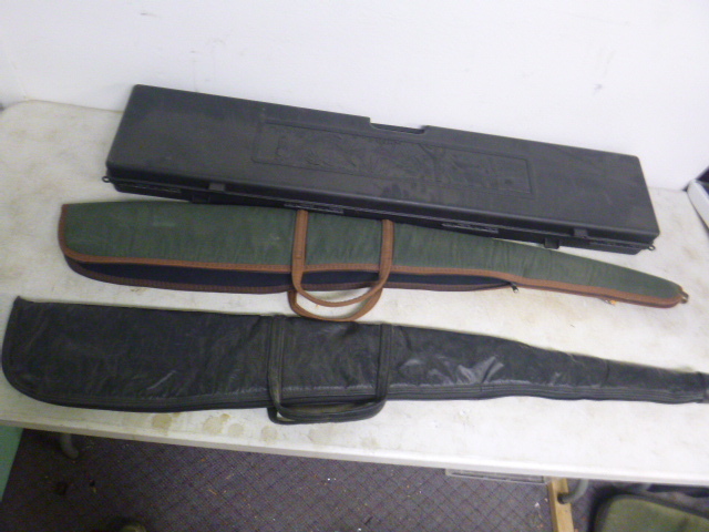 lot 165 image: 3 Gun Cases