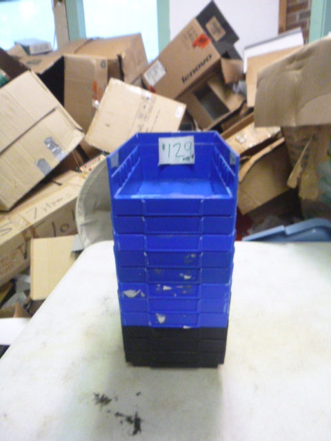 lot 129 image: 17 Blue and Black Plastic Parts Bins