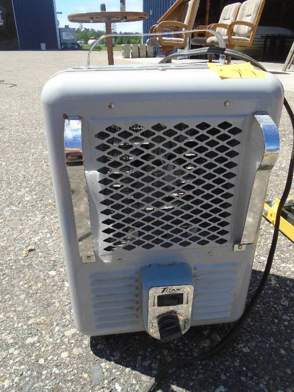 lot 44 image: Heater