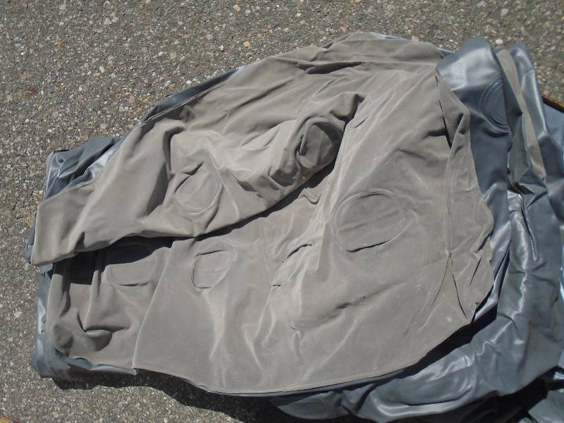 lot 63 image: Air Mattresses