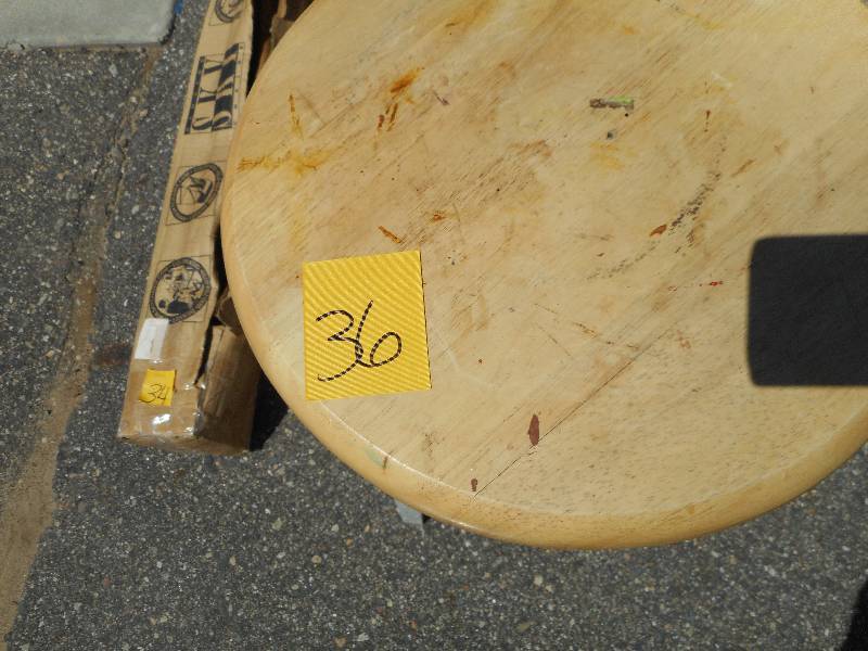 lot 36 image: Stool
