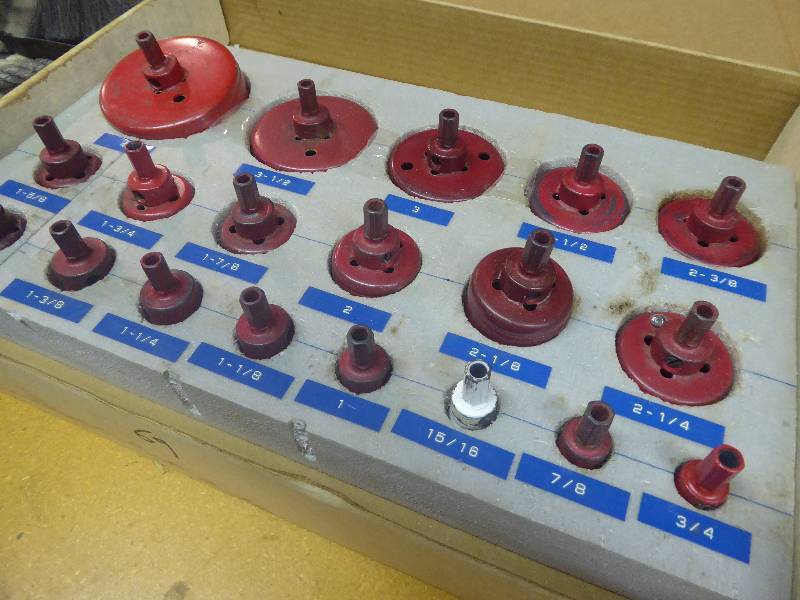 lot 69 image: Complete Hole Saw Bit Kit