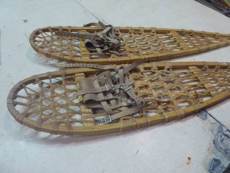 lot 71 image: Vermont Tubbs Vintage Snowshoes Lot