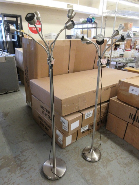 lot 818 image: FLOOR LAMPS