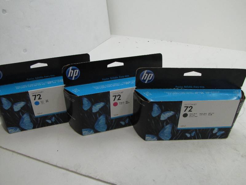 lot 17 image: Lot of 3 HP 72 color ink with Cyan, Magenta, and Black