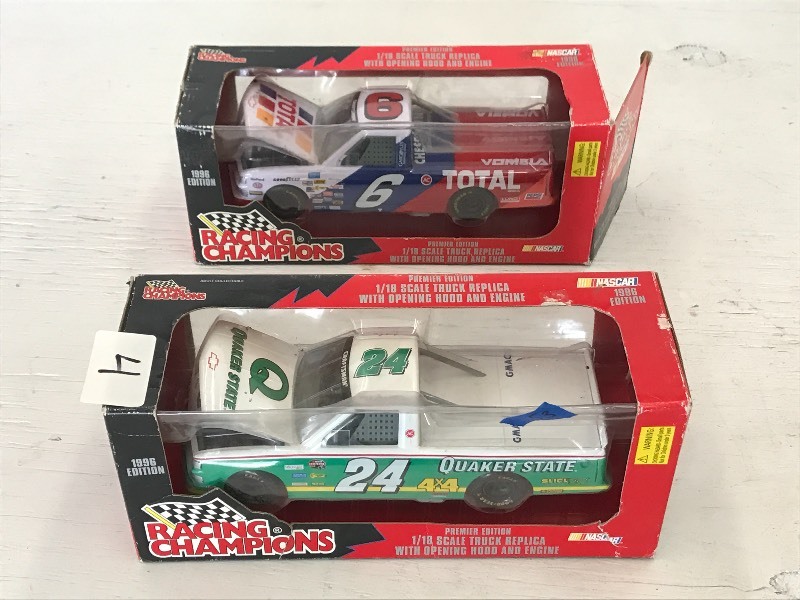 Lot Of (2) 118-Scale Die-Cast Coll...