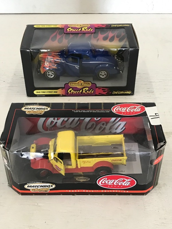 Lot Of (2) 118-Scale Die-Cast Coll...