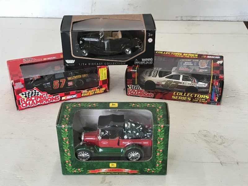 Lot Of (4) 124-Scale Die-Cast Coll...