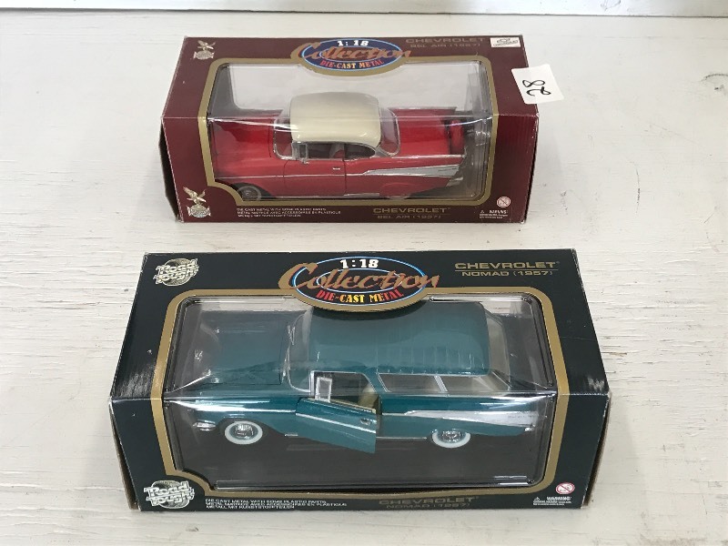 Lot Of (2) 116-Scale Die-Cast Coll...