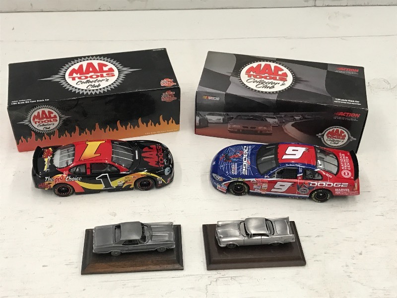 Lot Of Assorted Scale Model Collect...