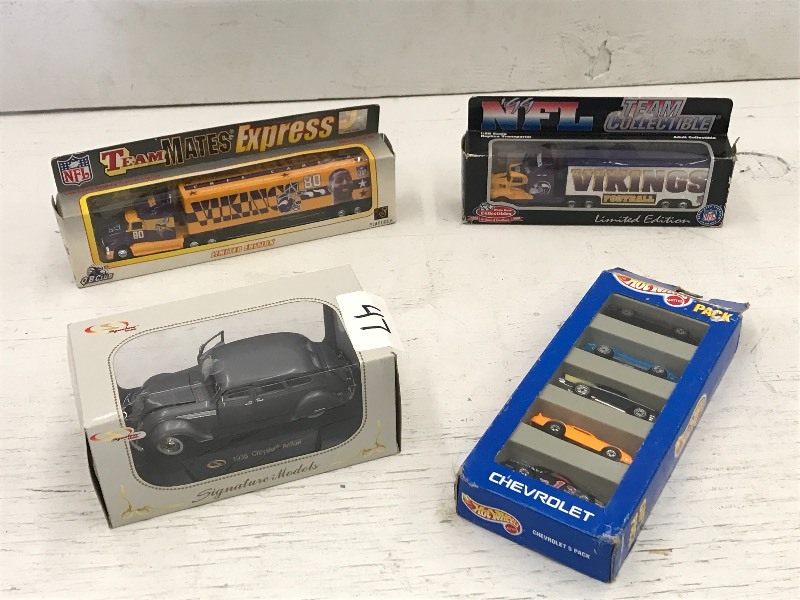 Lot Of Assorted Scale Model Collect...