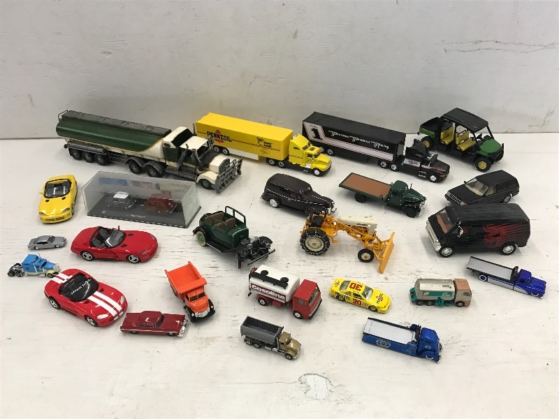 Tote Of Assorted Scale Model Collec...