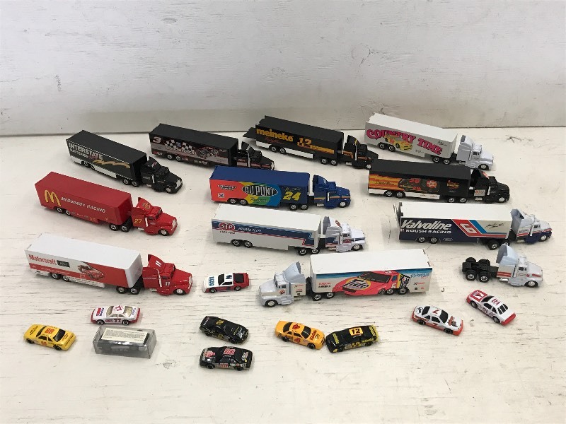 Flat Of Assorted Scale Model Toys &...