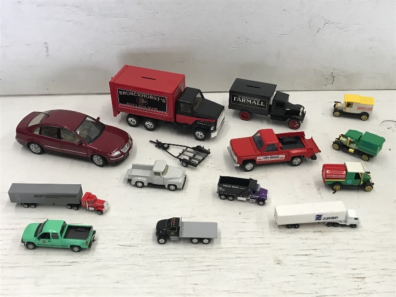Flat Of Assorted Scale Model Toys &...