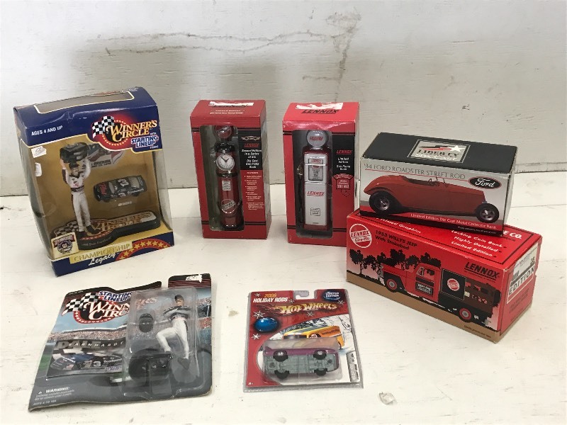 Flat Of Assorted Scale Model Toys &...