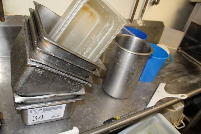 lot 34 image: Stainless Steel Pans, Plastic Pans