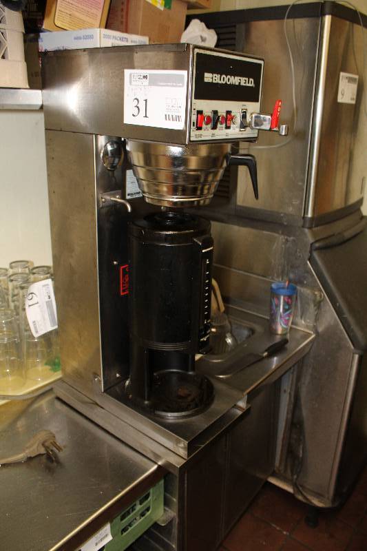 lot 31 image: Bloomfield Commercial Coffee Machine
