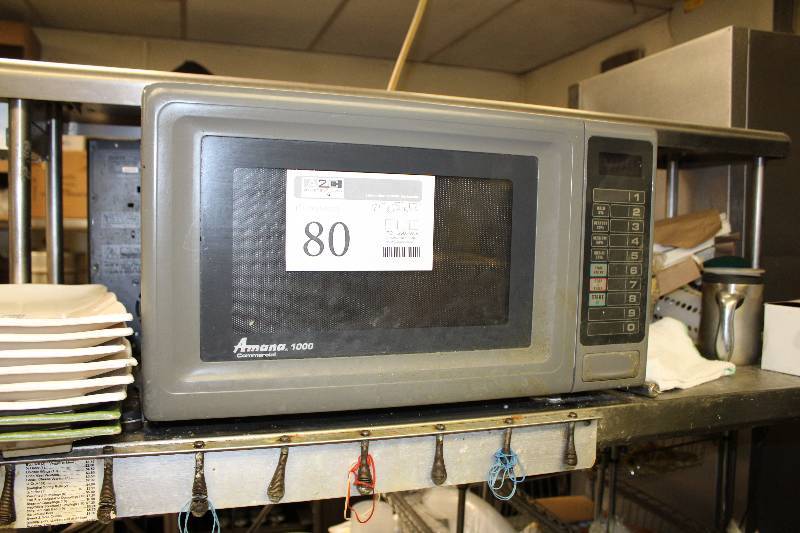 lot 80 image: 1999 Amana 1000 Commercial Microwave Oven