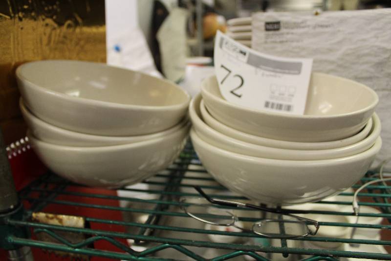 lot 72 image: Lot of (7) Serving Bowls