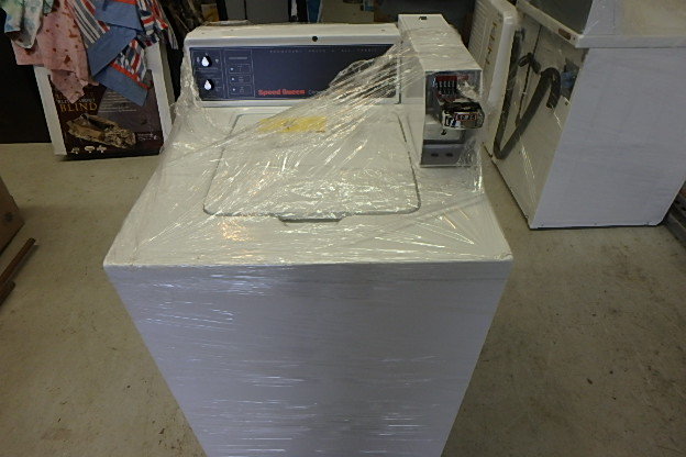 Coin-op Speed Queen Commercial Washer