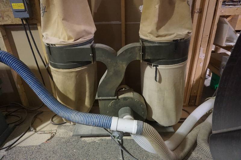 lot 12 image: Grizzly Brand Commercial 2 Canister Dust Collection System