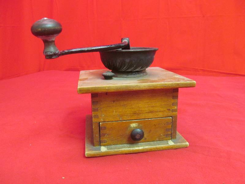 lot 27 image: Antique Coffee Bean Grinder
