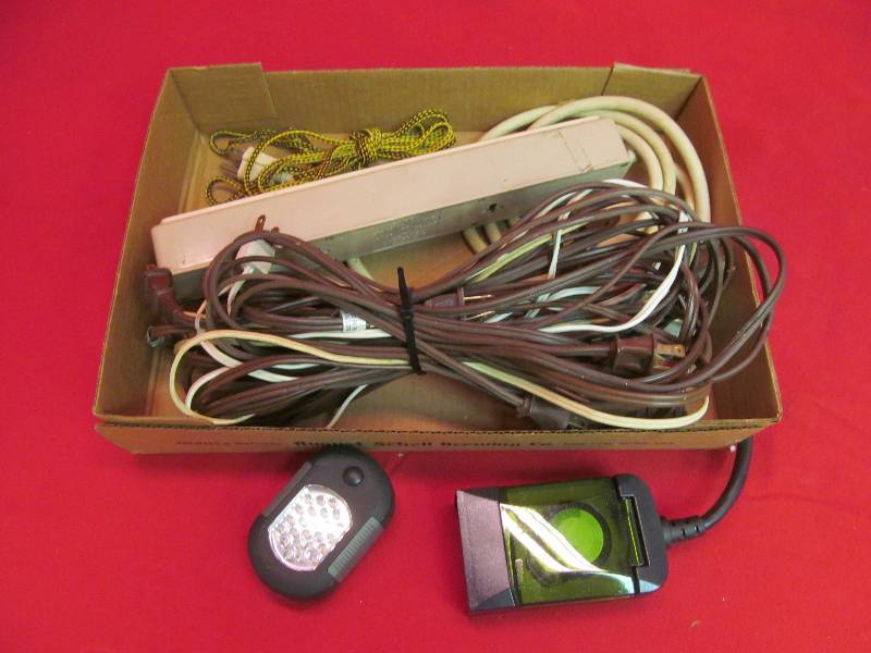 lot 29 image: Group of Light Duty Indoor Extension Cords, Wood Outlet timer, LED flashlight