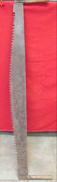 lot 112 image: Antique 2 Man Saw
