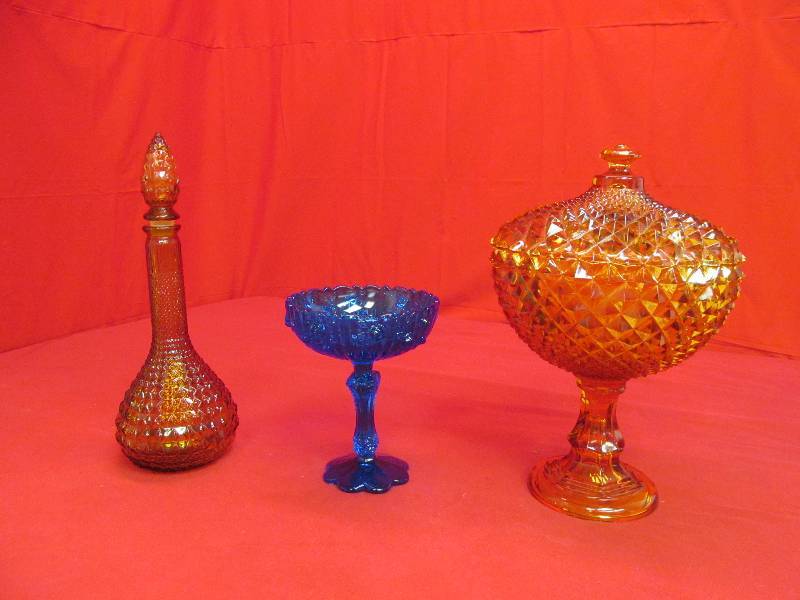 lot 115 image: Beautiful Blue Stemmed Candy Dish, Large Indian Glass Amber Bowl with Lid and Decanter