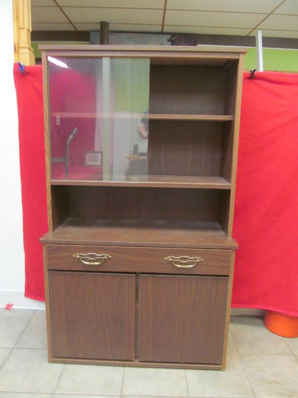 lot 117 image: 1970s Era China Hutch
