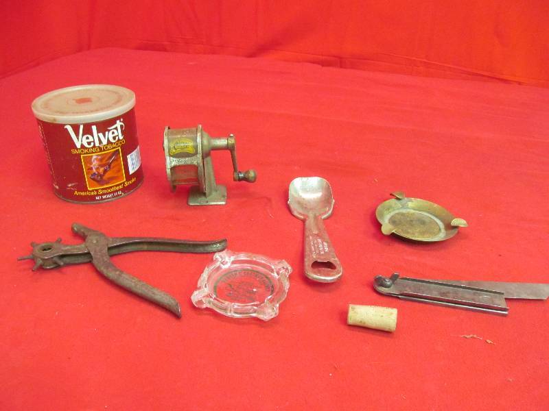 lot 135 image: Vintage Ashtray, Pencil Sharpener, Leather punch and more