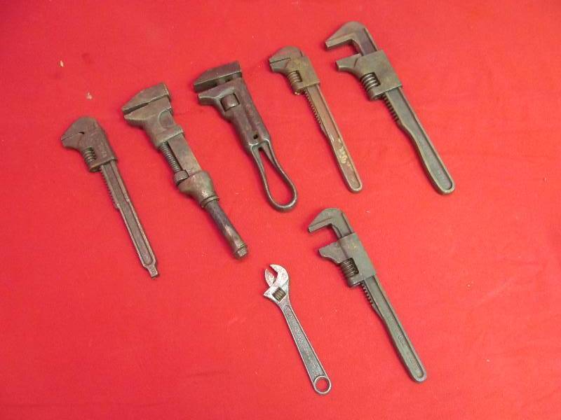 lot 153 image: Variety of Vintage Adjustable Wrenches