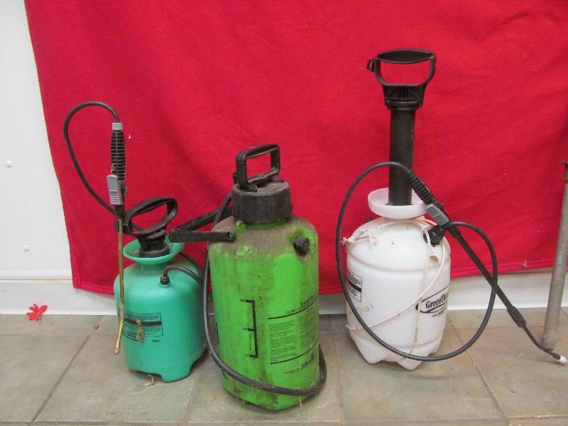 lot 166 image: 3 Lawn Sprayers
