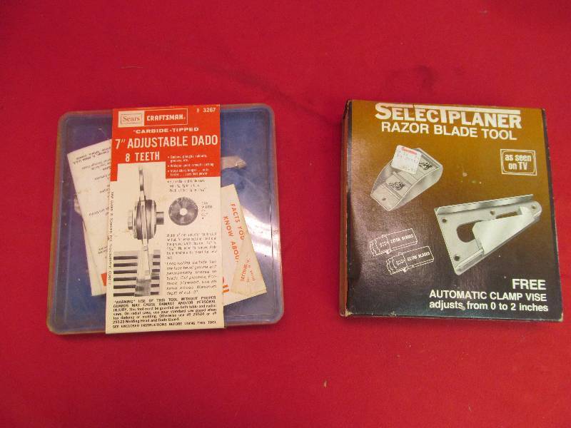 lot 186 image: 7 Adjustable Dado 8 Teeth Carbide Typed, Select Planer Razor Blade Tool